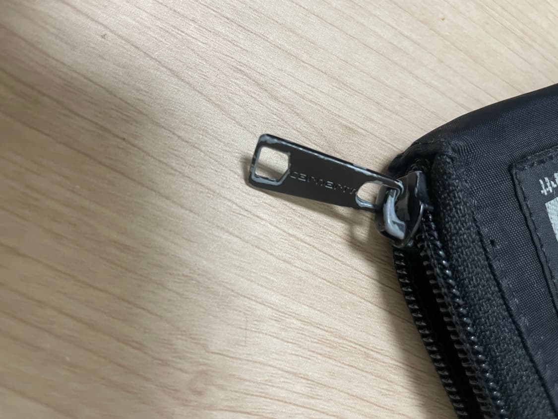 칼하트 카드지갑 상품이미지4