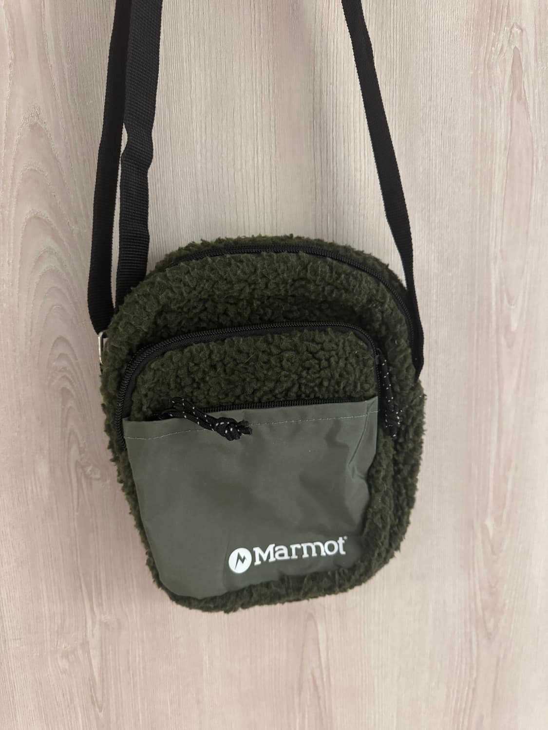 마모트 후리스 미니 크로스백  상품이미지5