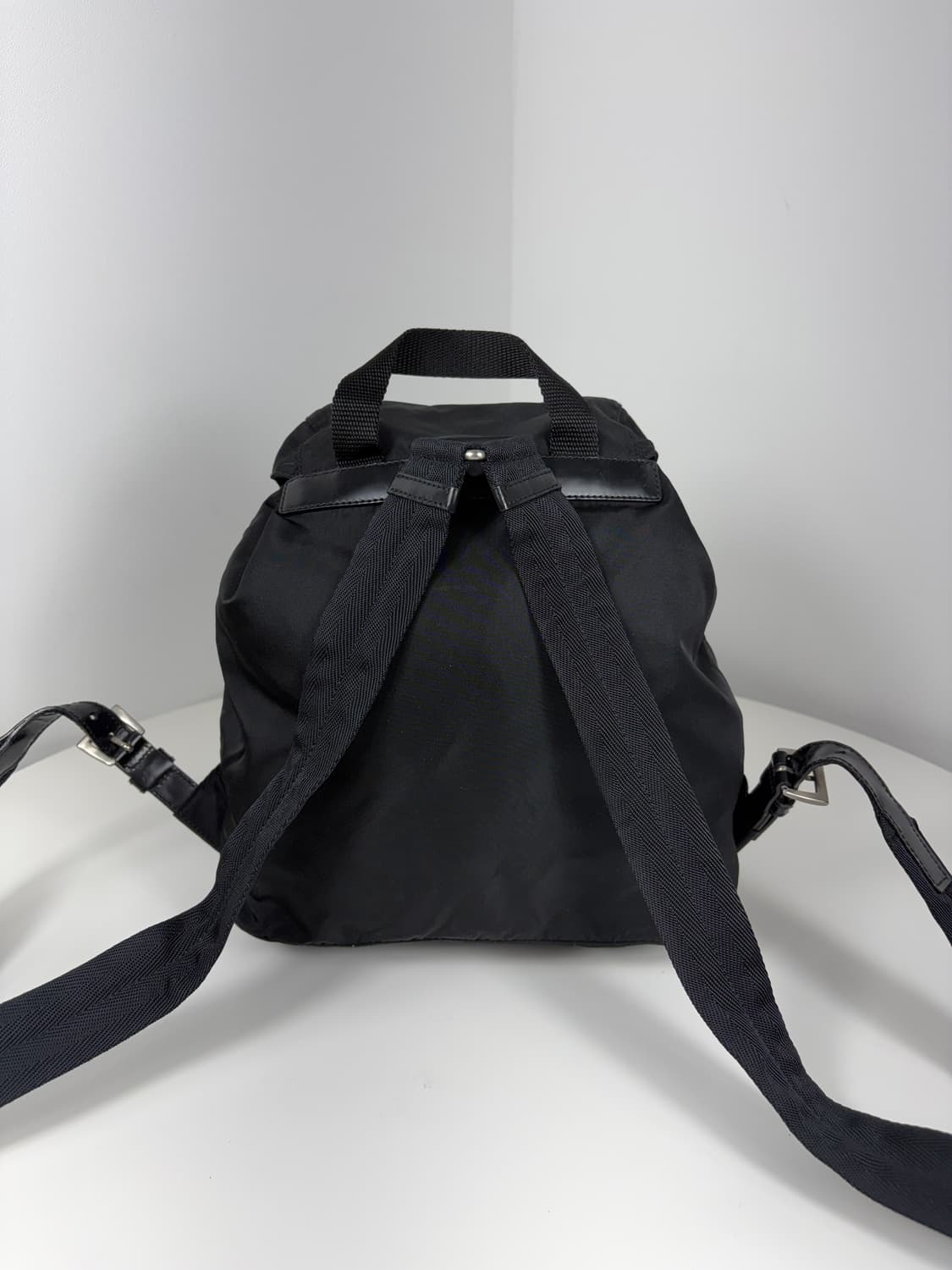 프라다 나일론 투포켓 스몰 백팩 상품이미지5