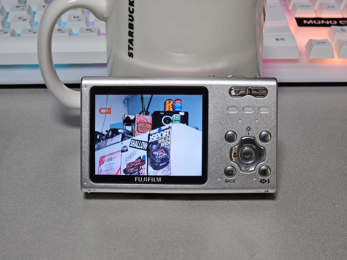 후지필름 파인픽스 z5fd 핑크 아일릿 로하 디카 상품이미지4