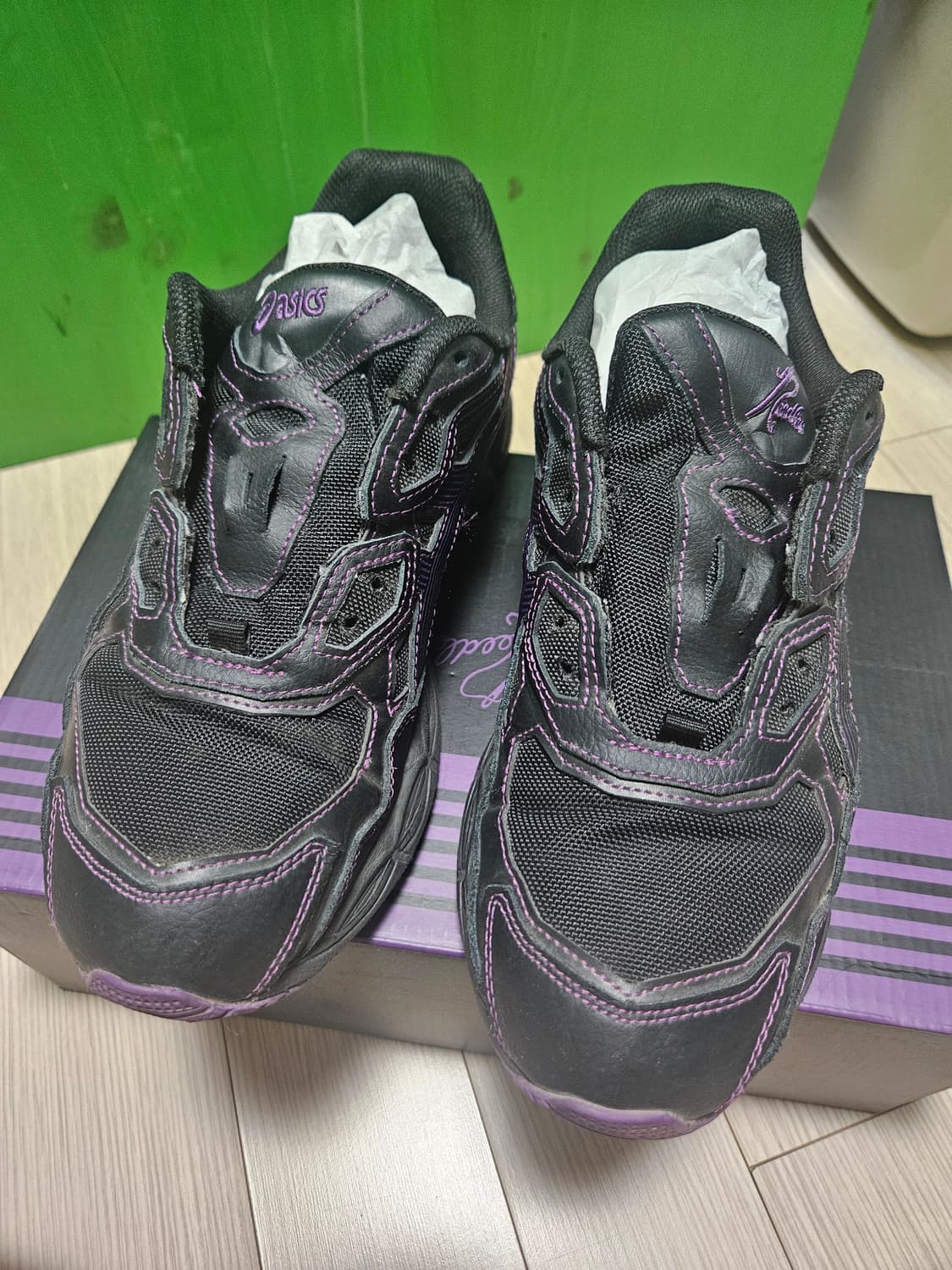 아식스 니들스 젤 nyc 270 팝니다 상품이미지1