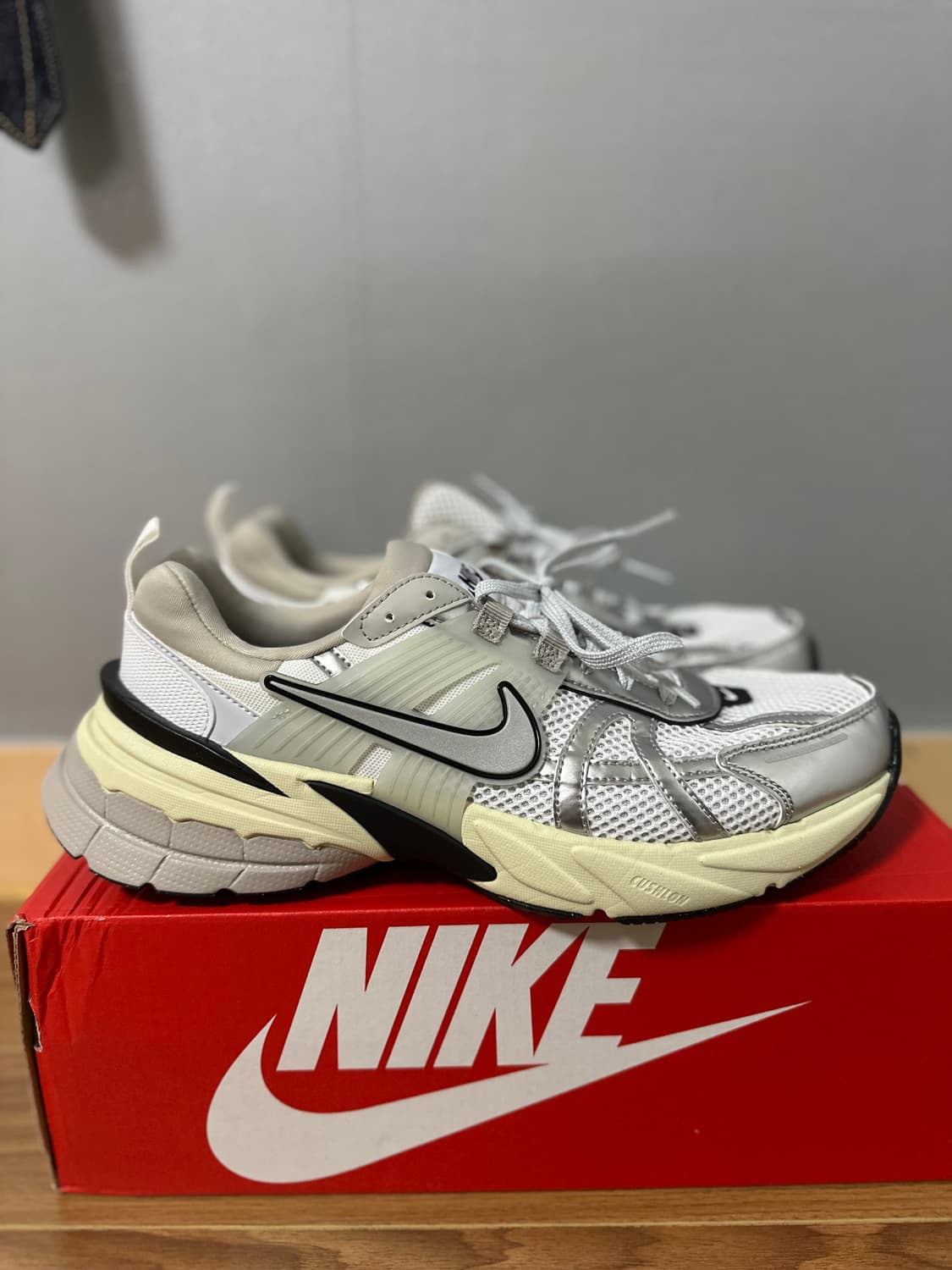 나이키 V2k 런[275] 상품이미지3