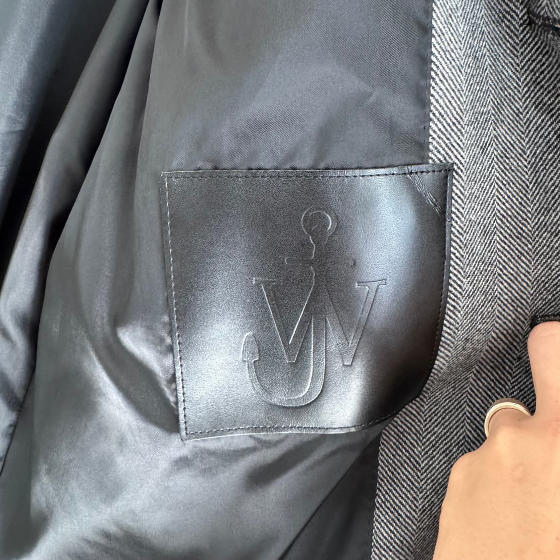 유니클로 JW앤더슨 헤링본코트 상품이미지9