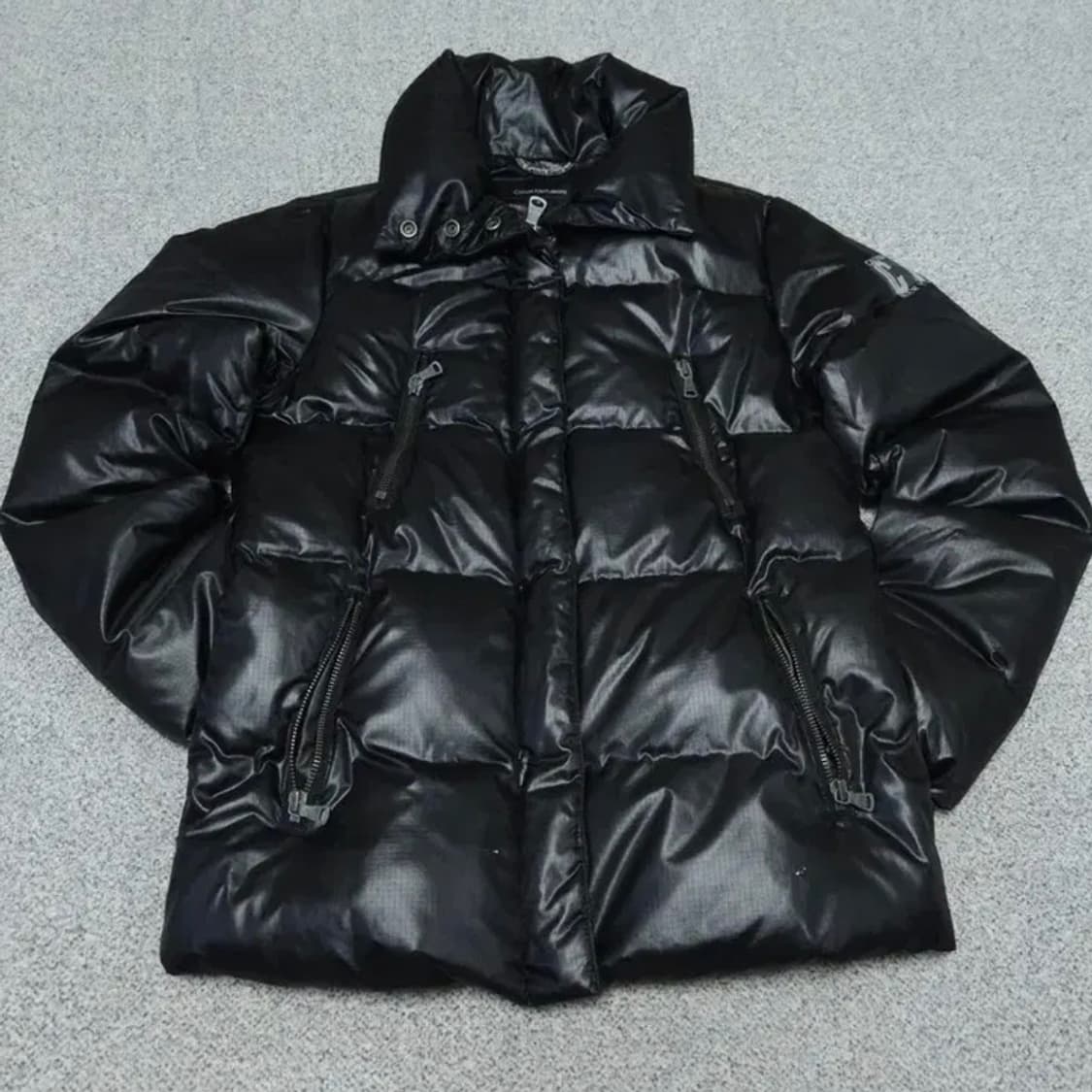 켈빈클라인 패딩 팝니다! 상품이미지1