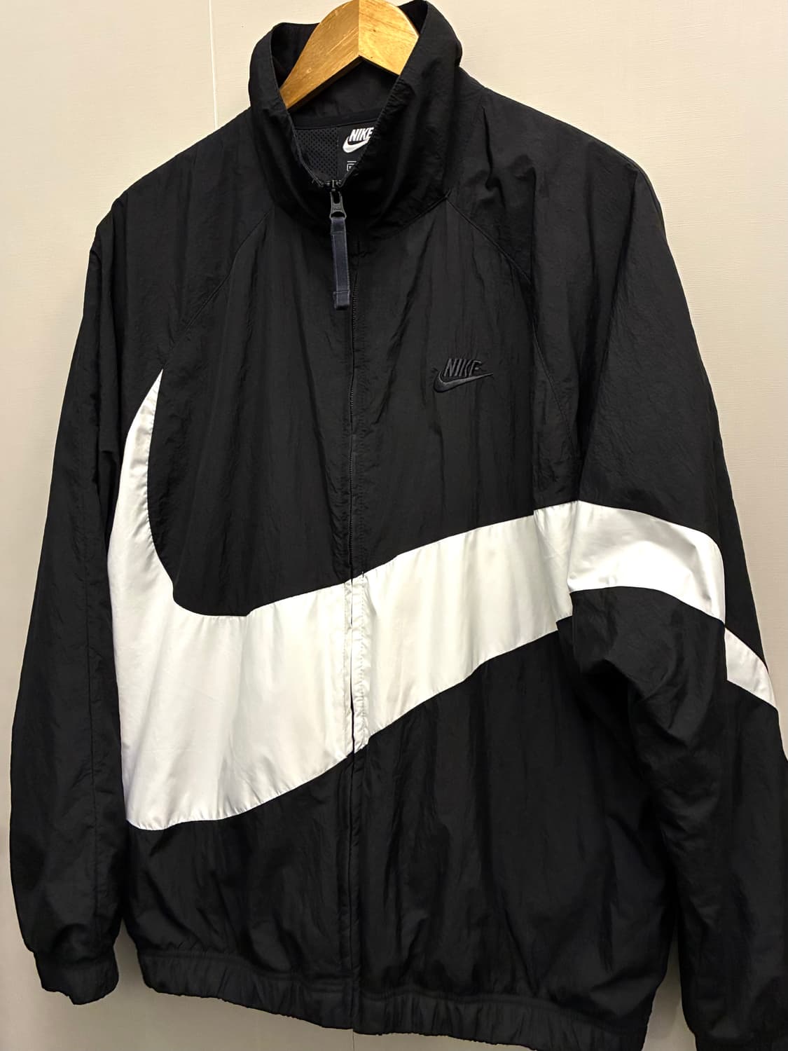(XL)나이키 빅스우시 우븐 블랙 나일론 바람막이자켓  나이키 빅스우시  상품이미지2