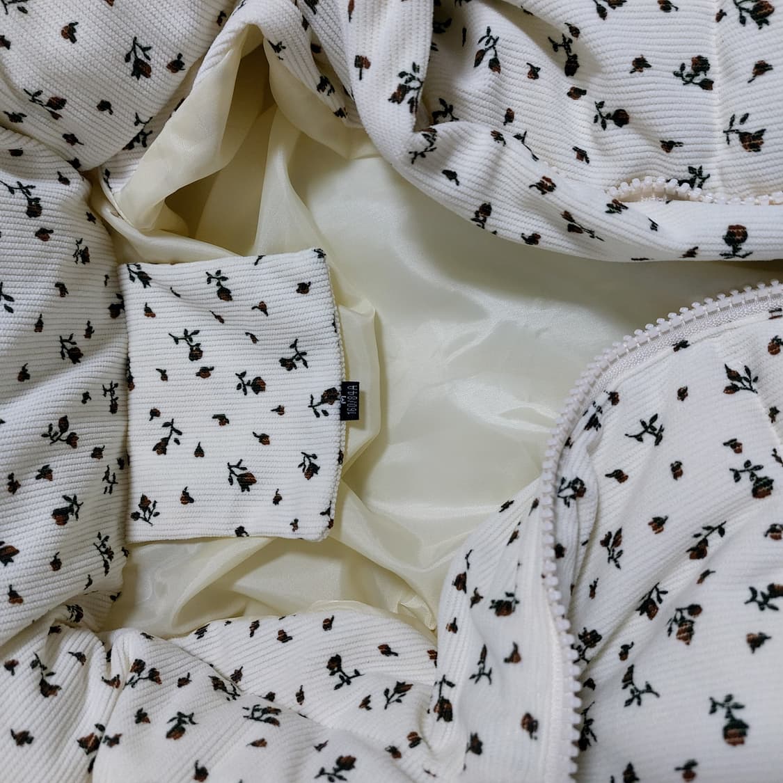 코듀로이 플라워 숏패딩 잔꽃 골덴 세미크롭 점퍼 상품이미지8