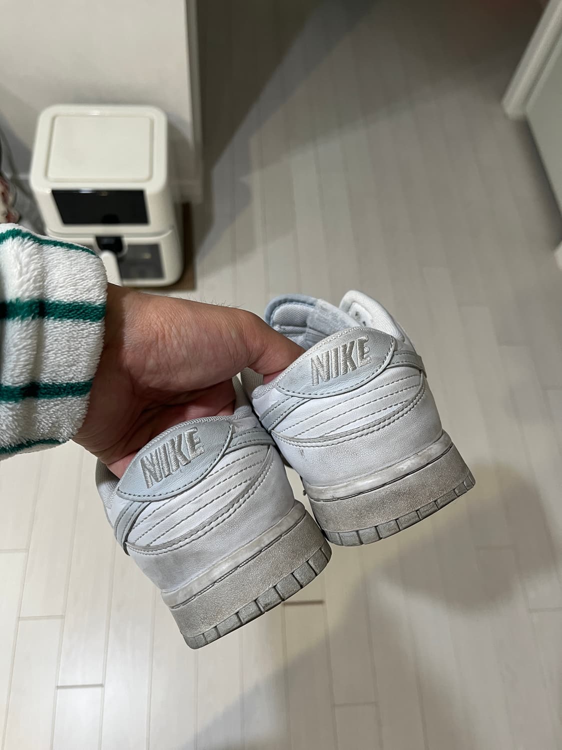 나이키 덩크 플래티넘화이트 255 상품이미지3