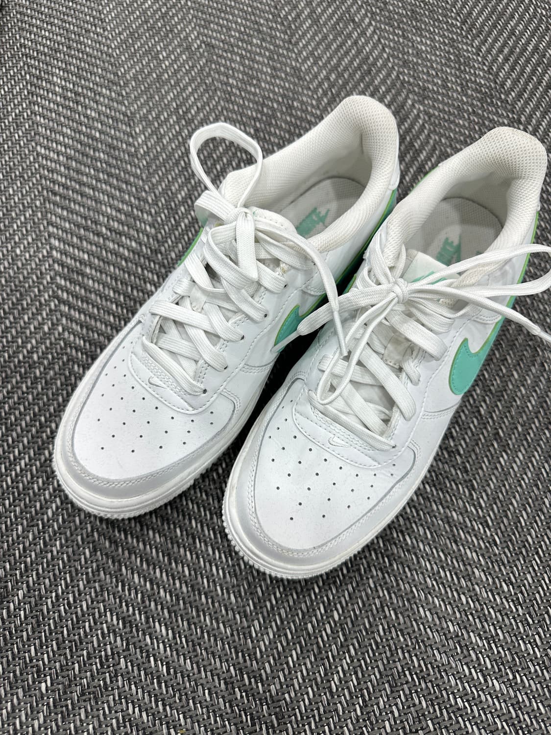 나이키 에어포스1 로우 상품이미지4