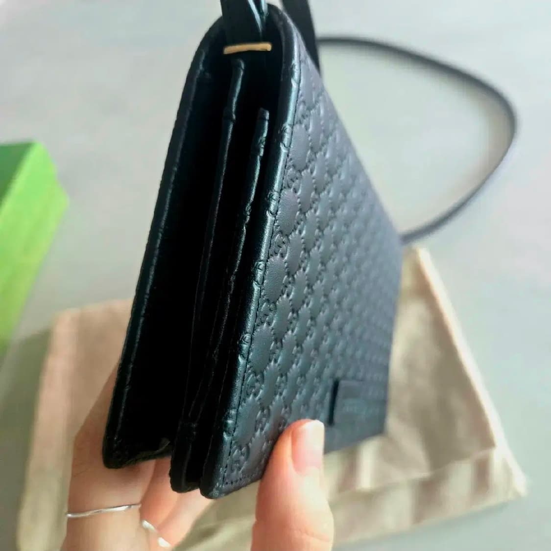 구찌 마이크로시마백 미니백 블랙 크로스백 상품이미지2