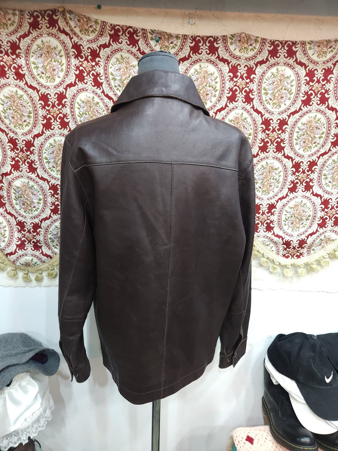 나이키 타이거우즈 양가죽 자켓

 상품이미지8