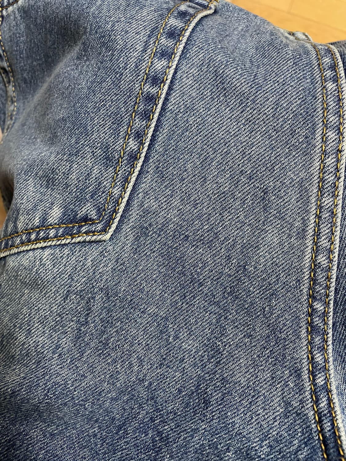 34 브랜디드 Lucky Jeans 클래식미드블루 상품이미지4