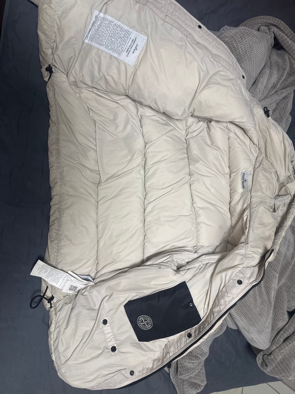 스톤아일랜드 크링클립스 23fw 상품이미지2