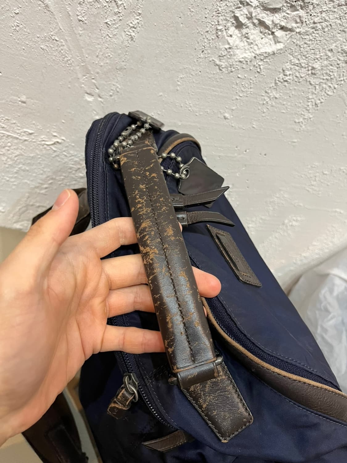 COACH 코치 레더 트리밍 백팩 네이비 상품이미지6