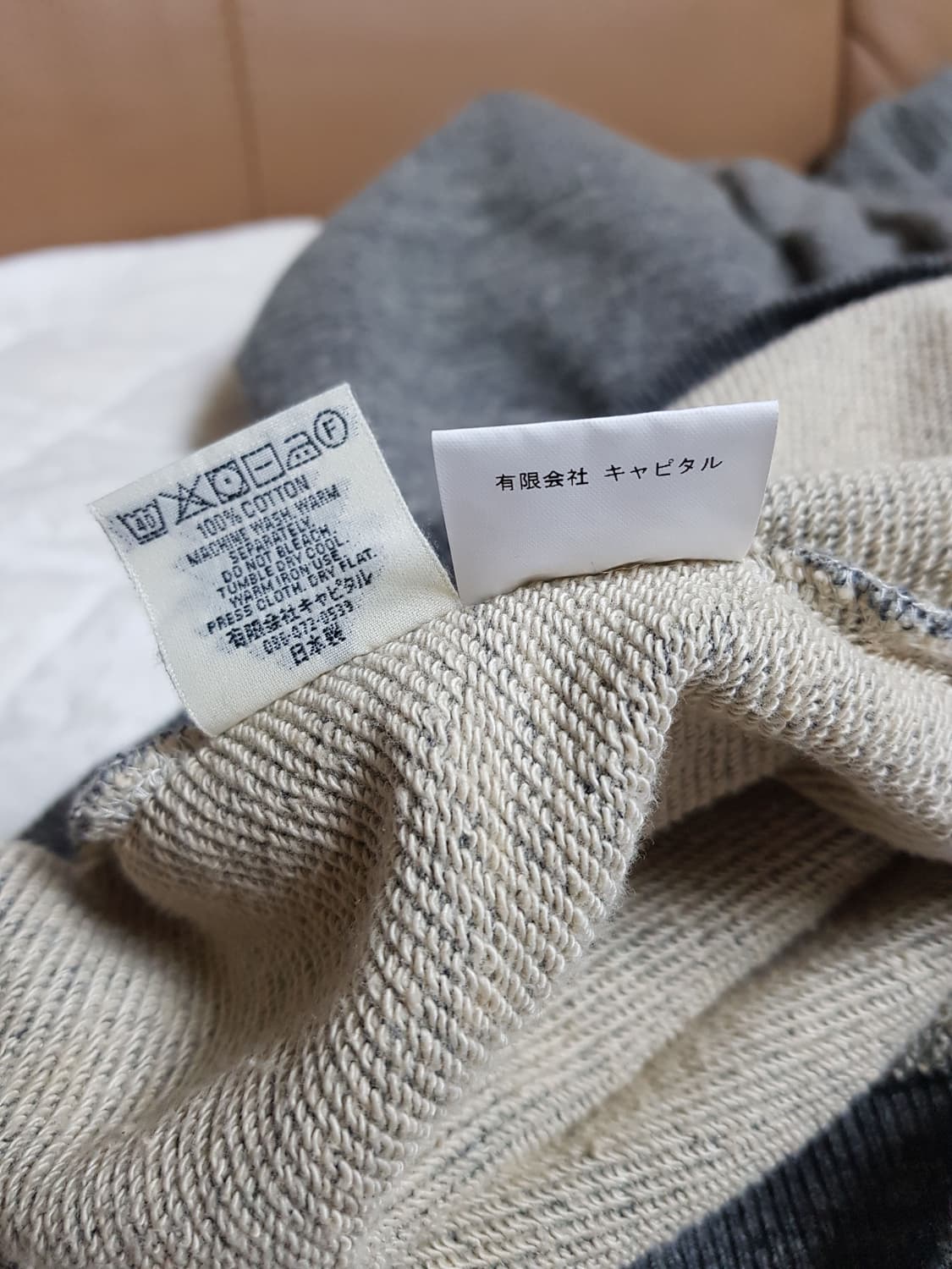 캐피탈 본 맨투맨 티셔츠 그레이 상품이미지7