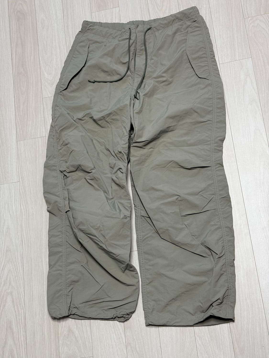 GU 파라슈트 팬츠 그레이 M 상품이미지1