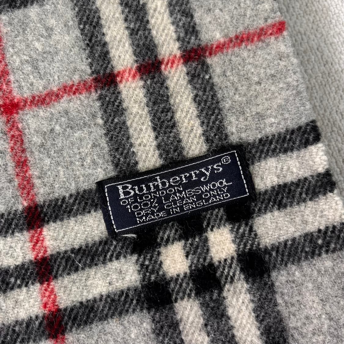 버버리 노바체크 램스울 그레이 머플러 상품이미지3