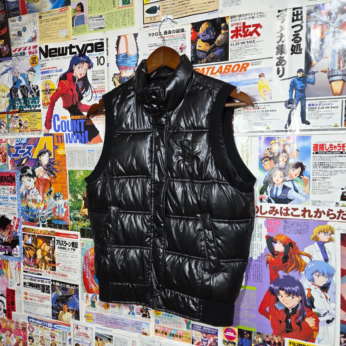 엠엘비 화이트삭스 블랙 유광 패딩 베스트 상품이미지2