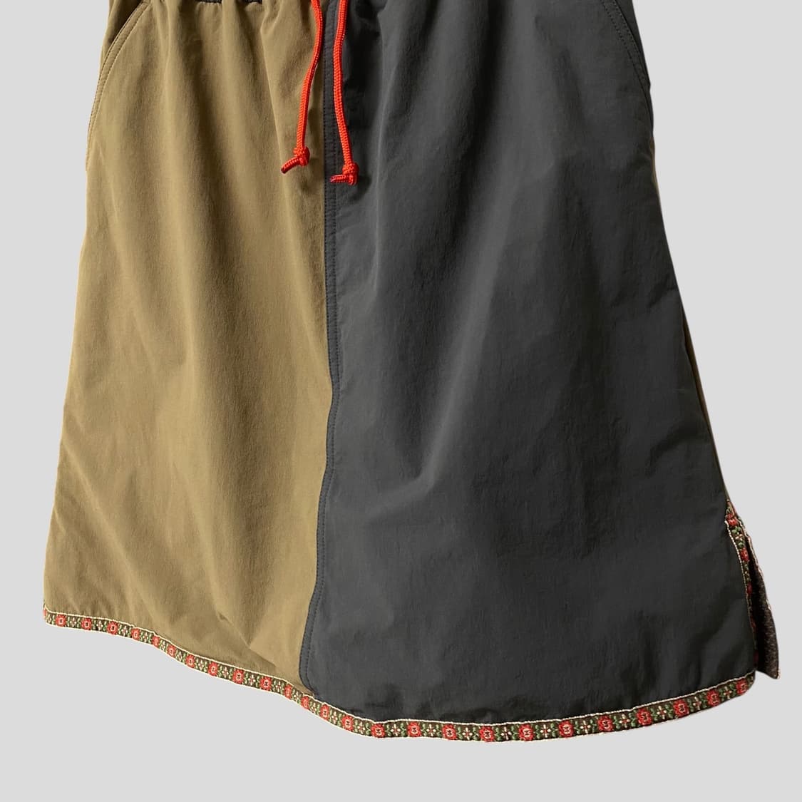 (여성L)미즈노 아웃도어 티롤리안 스커트 상품이미지4