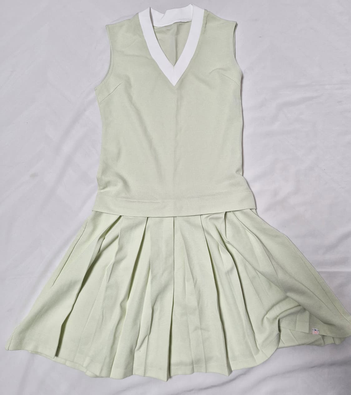 피치앤바나나 원피스 팝니다  상품이미지1