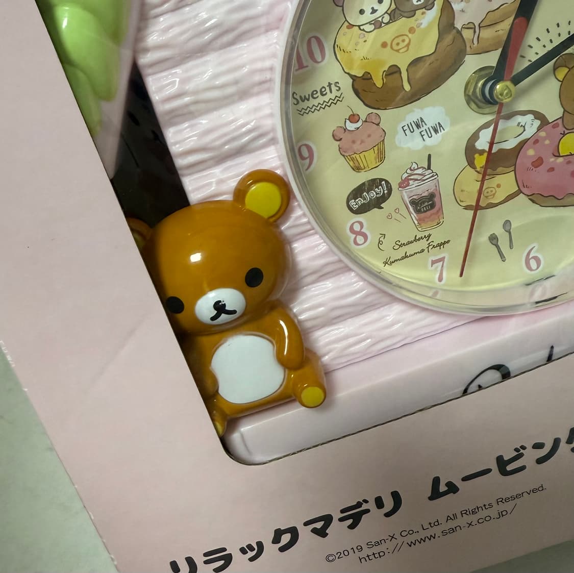 새상품) 리락쿠마 연핑크 도넛 고전 벽시계 코리락쿠마 키이로이토리 산엑스 상품이미지2