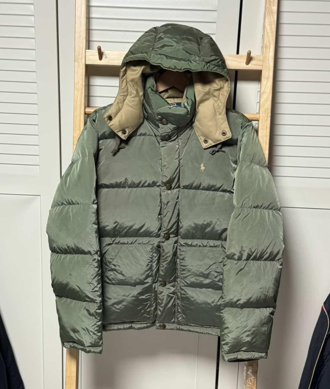 폴로 랄프로렌 카키 유광 패딩 자켓 모자 탈부착 상품이미지1
