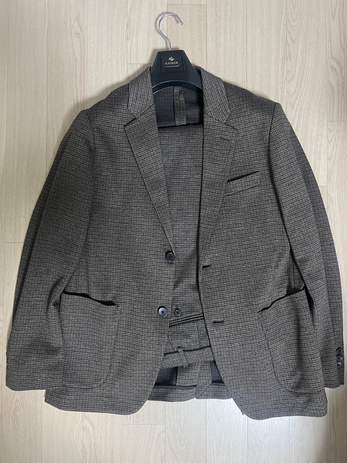 유니클로 컴포트2B재킷/스마트앵클팬츠 셋업 상품이미지1