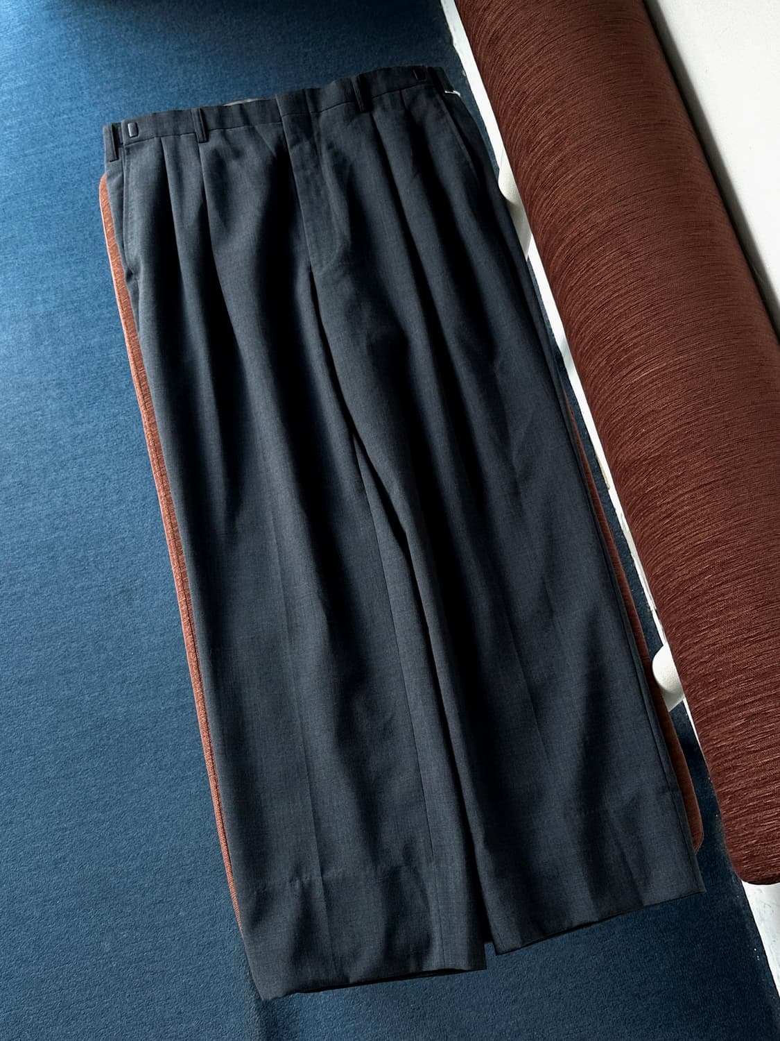 Light wool poly snap belted trouser 상품이미지6