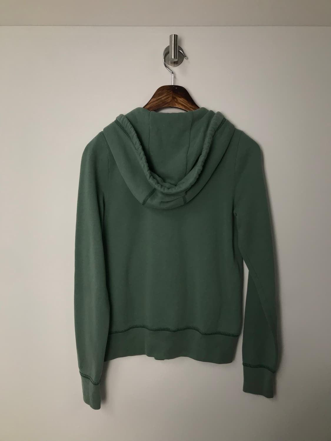 아베크롬비 y2k 와투케 피스타치오 딱붙 후드집업 상품이미지3