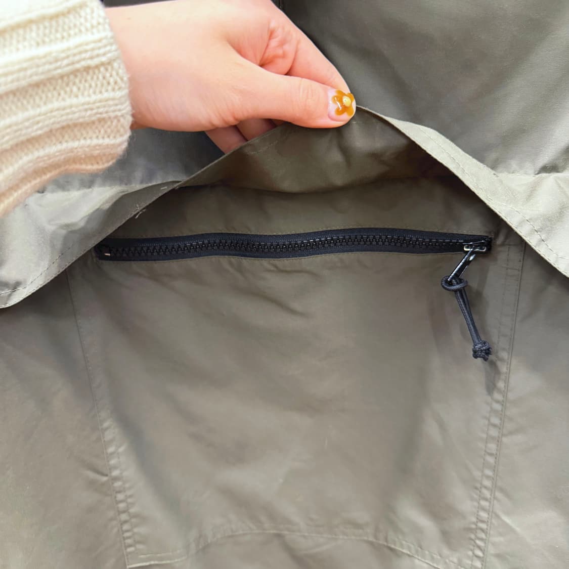 칼하트 아노락 후드 윈드 브레이커 지퍼 포켓 밑단 드로우 스트링 카키 상품이미지6