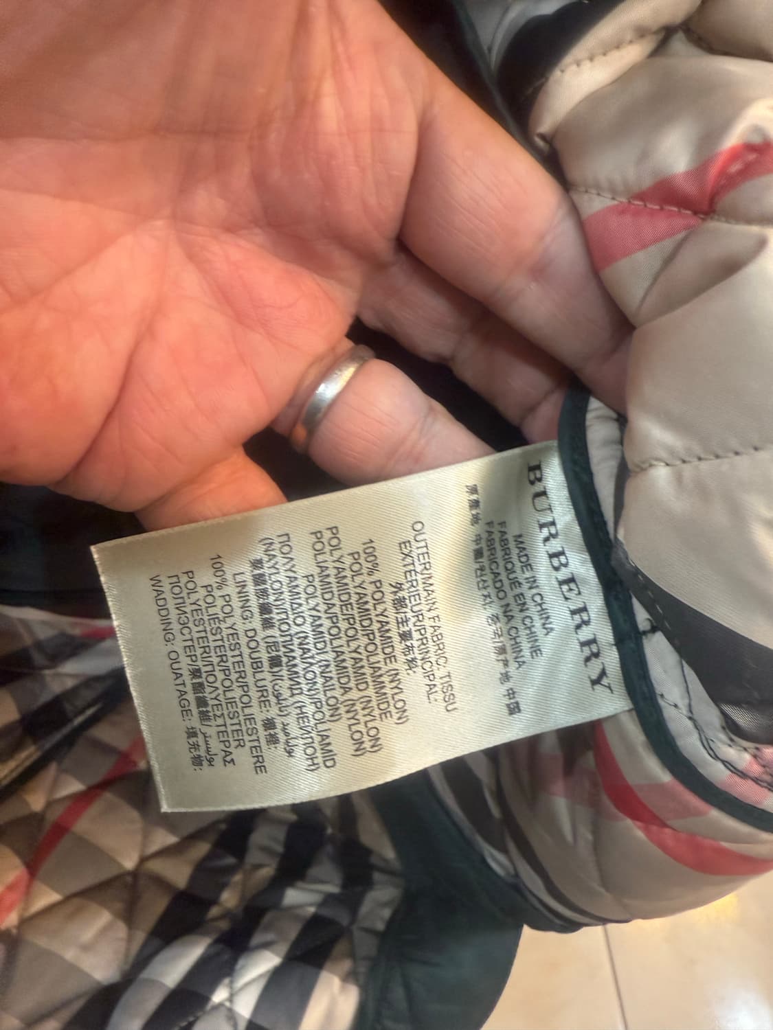 40/66 정품 버버리 브릿 퀄팅코트 팝니다 상품이미지5