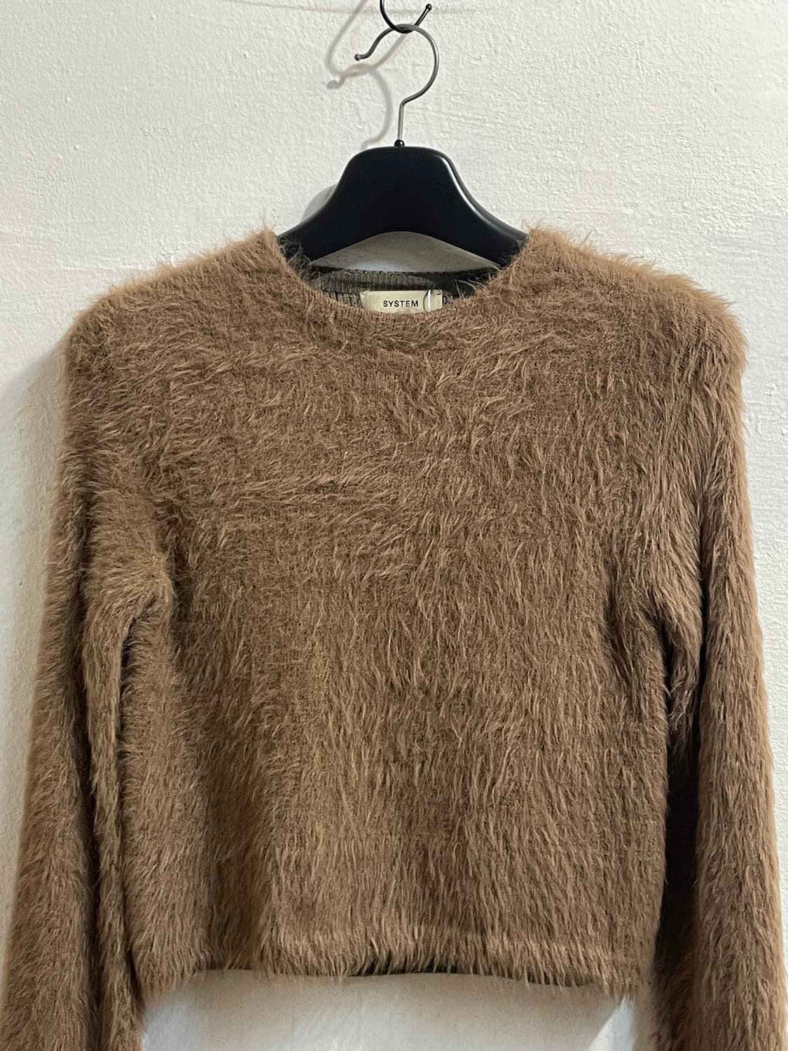 시스템 크롭 헤어리 니트 스웨터 상품이미지3