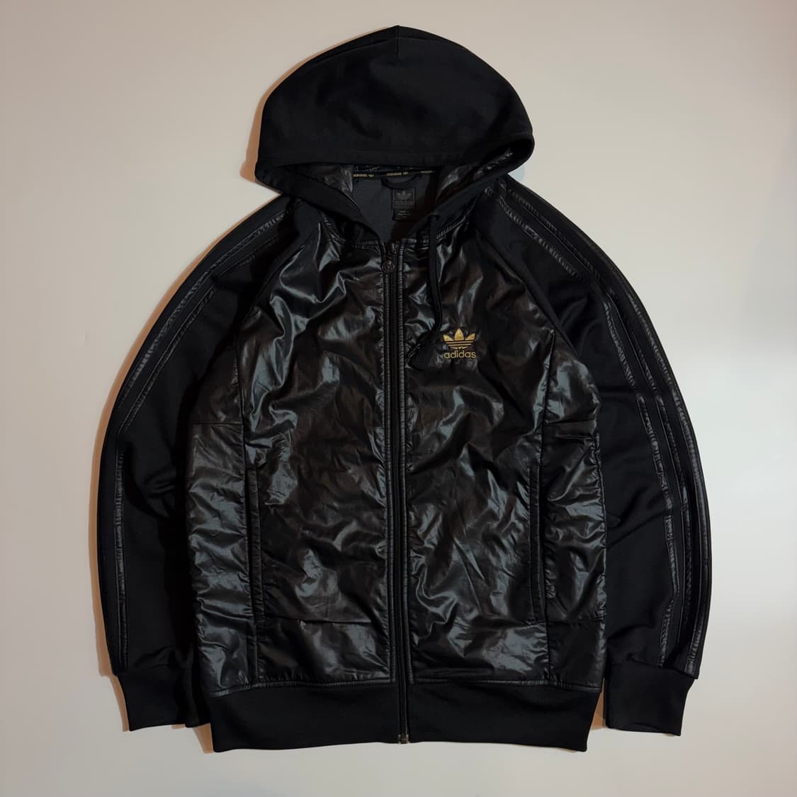 아디다스 파이어버드 유광 후드집업 자켓 상품이미지1