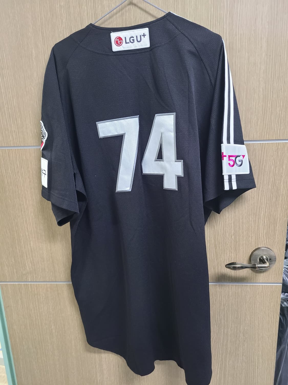 블랙 데상트 LG 트윈스 유니폼입 상품이미지3