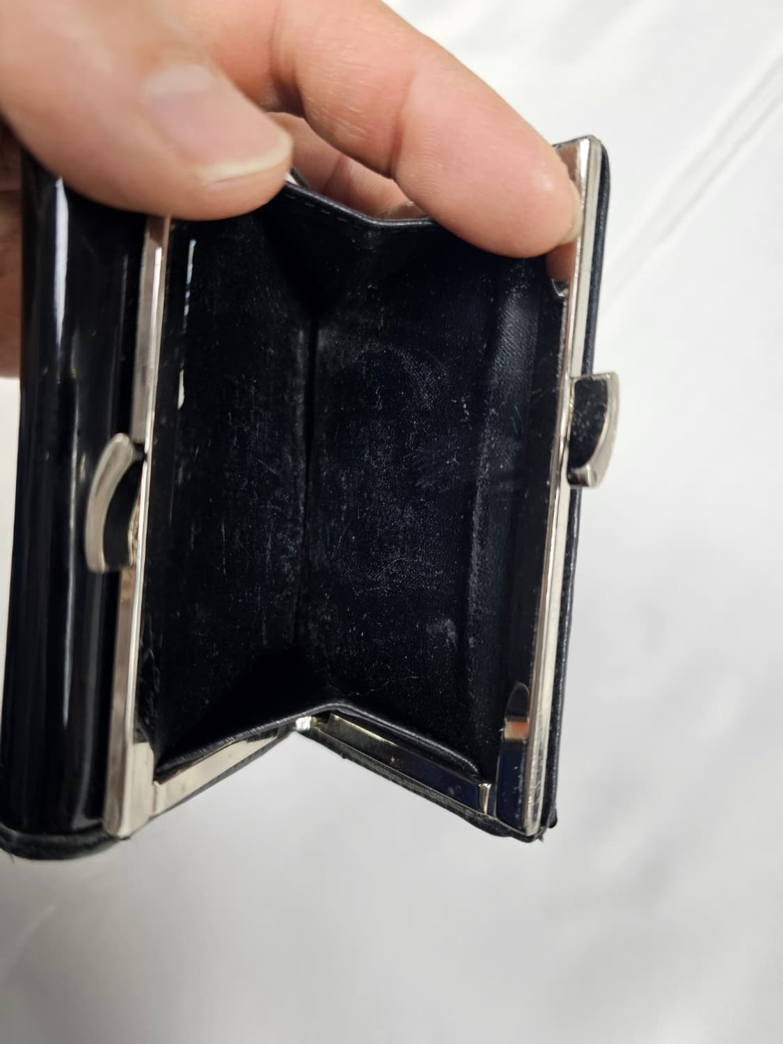 비비안웨스트우드에나멜반지갑 상품이미지2