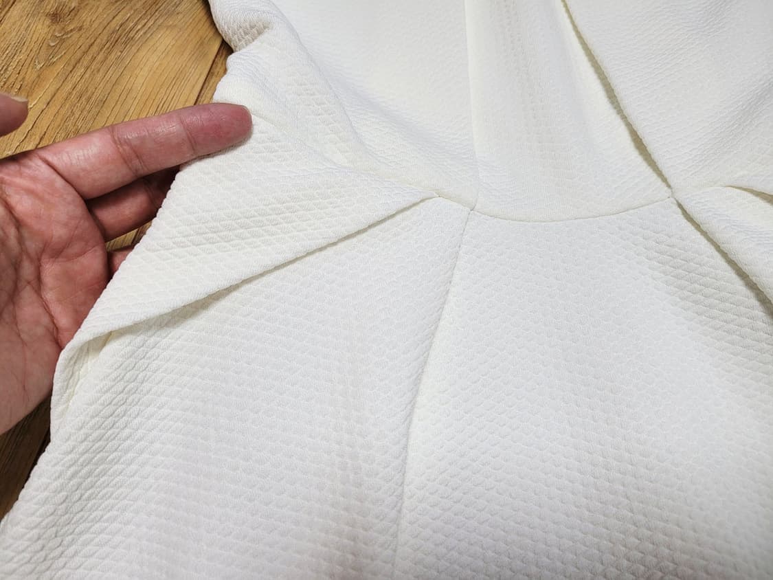 아소스(ASOS) 플레어원피스 55 새상품 상품이미지6