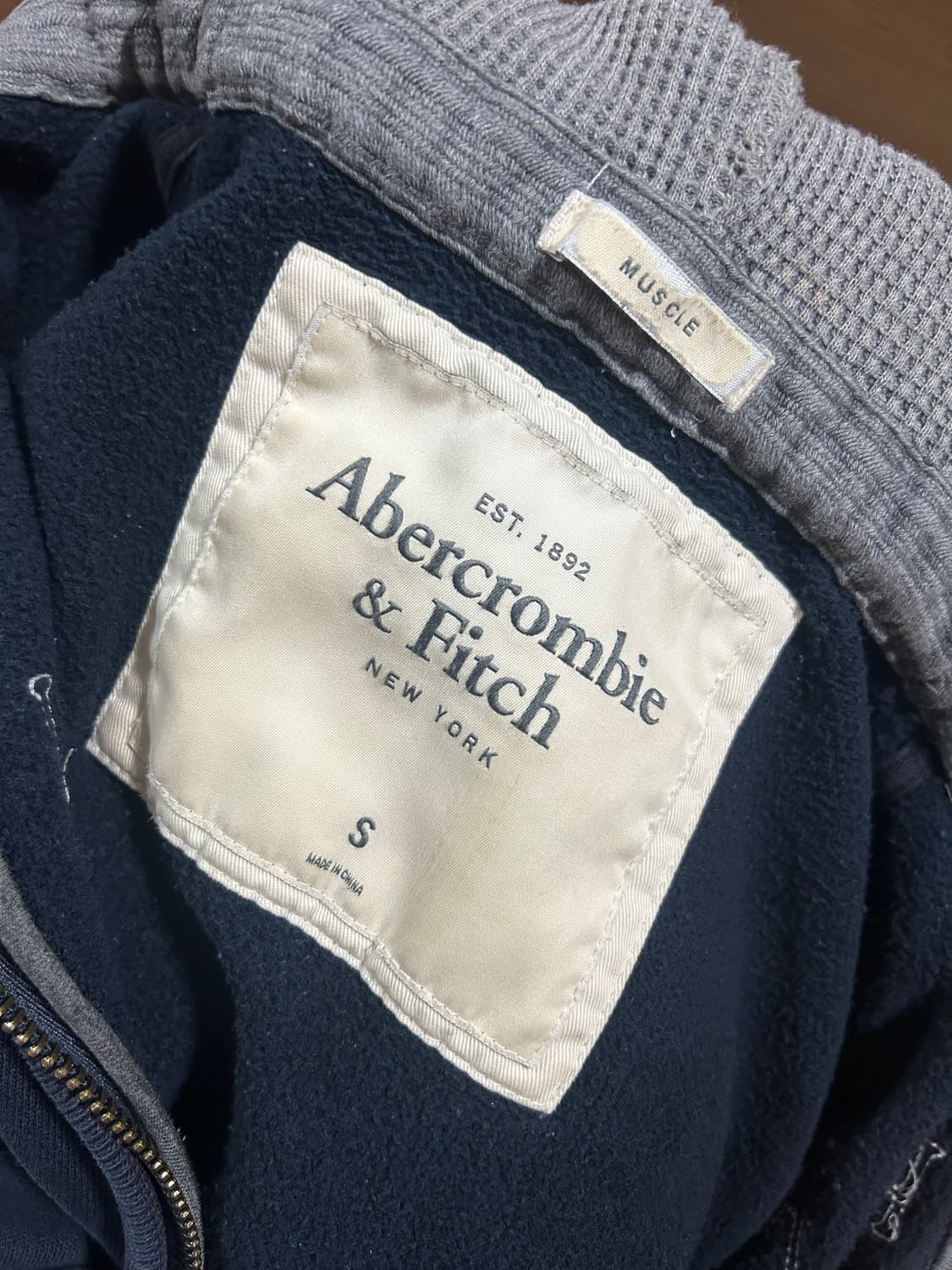 아베크롬비 아치로고 후드집업 상품이미지6