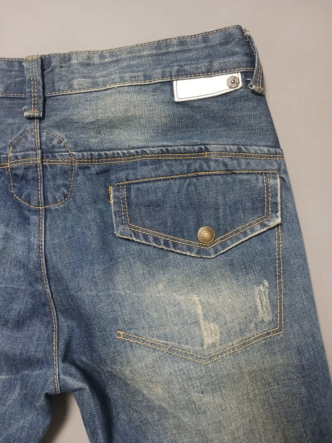 [34] 디스퀘어드2 포켓디자인 테이퍼드진 청바지 상품이미지9