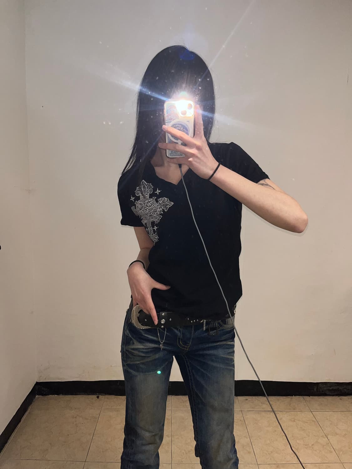 큐빅 디테일 펑크 티셔츠 상품이미지4