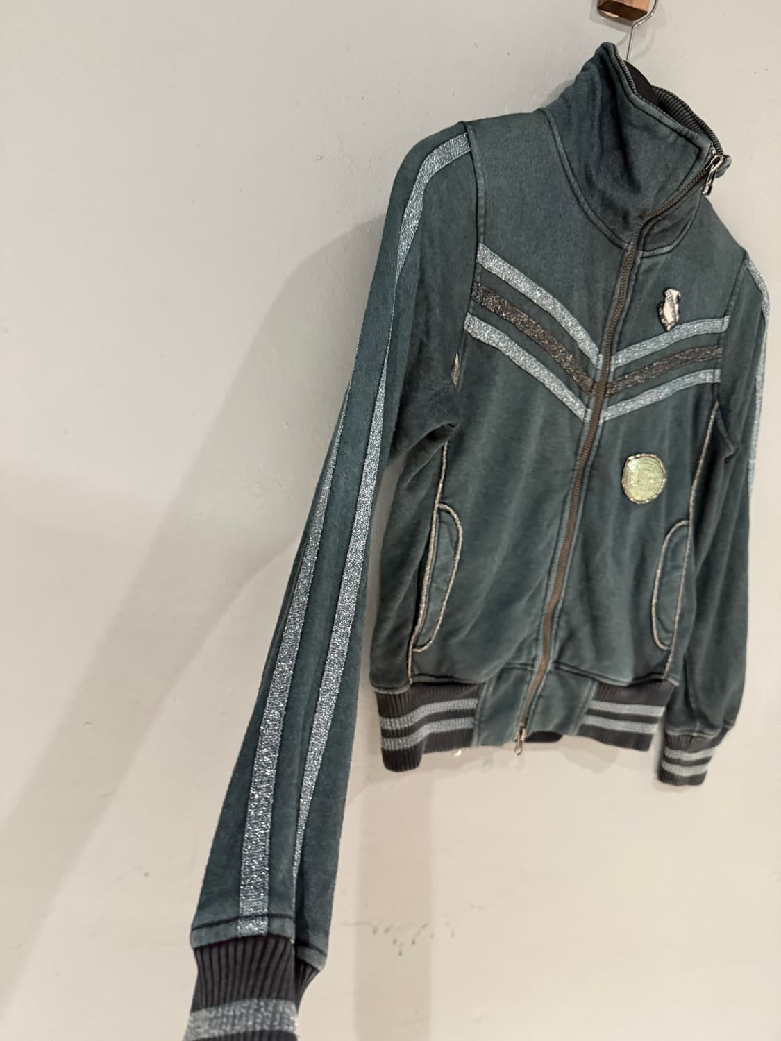 sporty line detail 2-way zip-up 상품이미지8