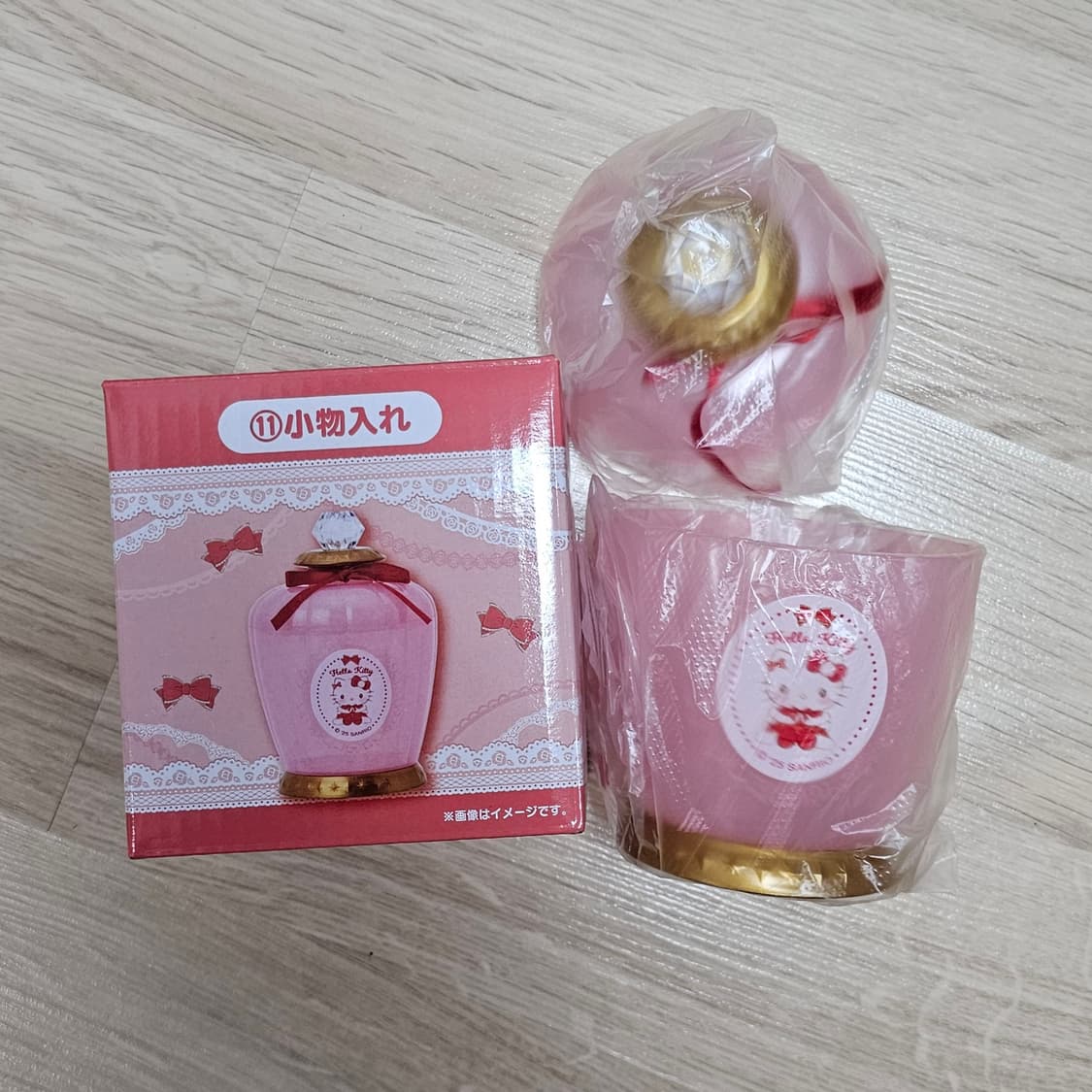 새상품) 2025 크리스마스 키티 쿠지 캐니스터 상품이미지1