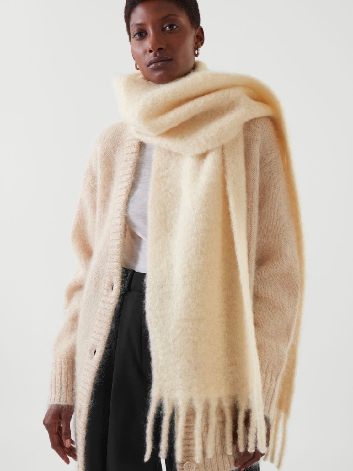 Cos 코스 모헤어 머플러 아이보리 상품이미지2