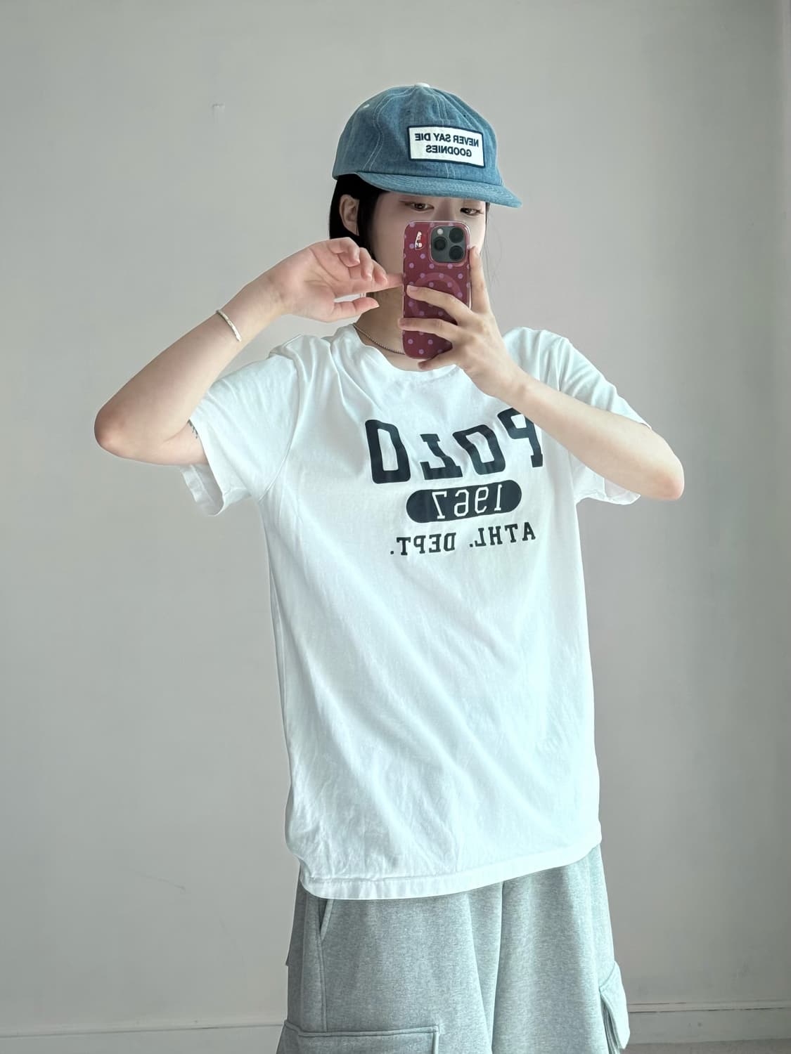 폴로 화이트 네이비 로고 반팔티 상품이미지3