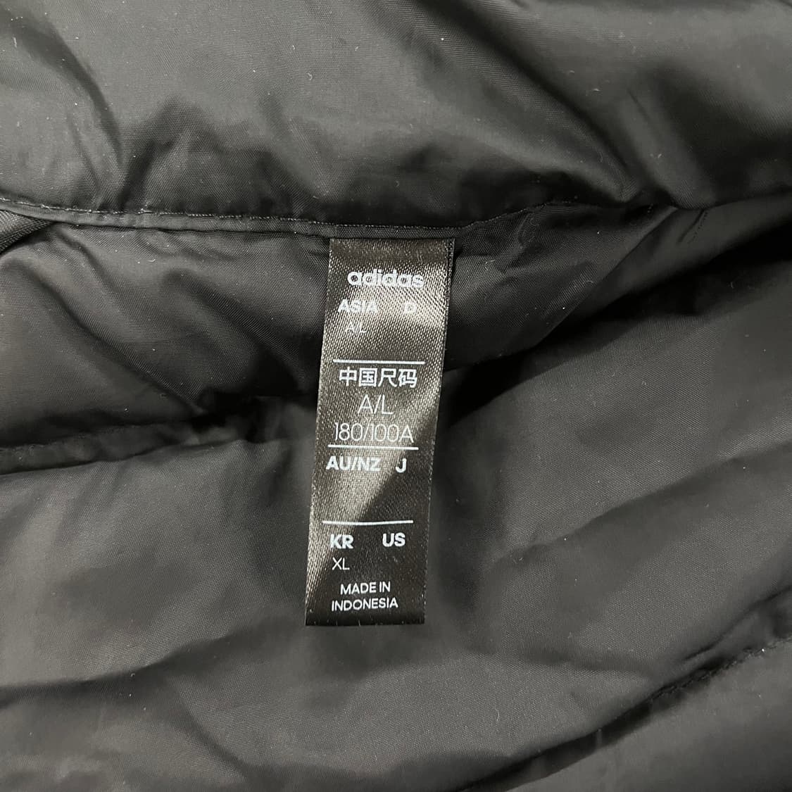 아디다스 블랙 경량 패딩  상품이미지5