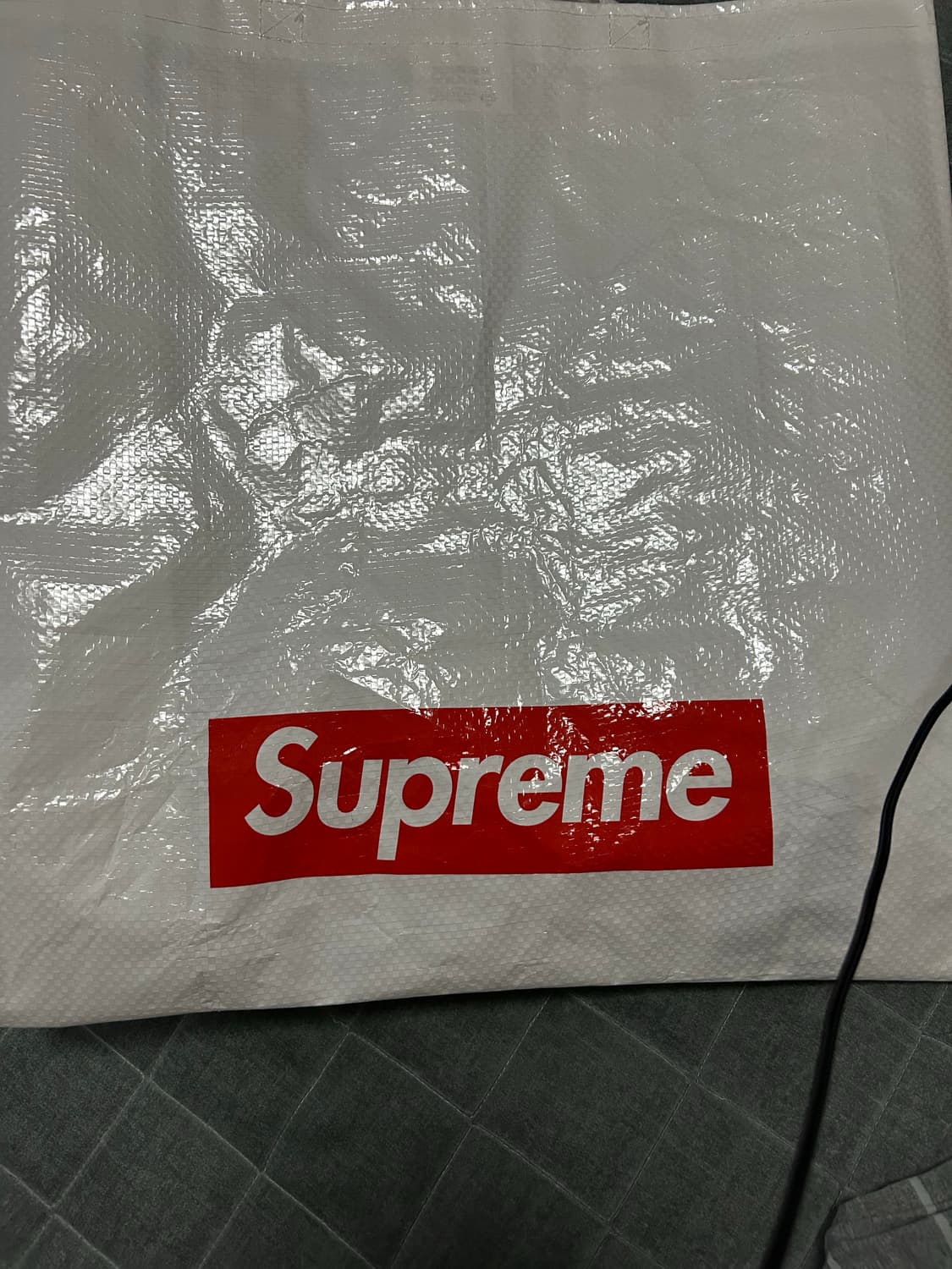슈프림 리유저블 백m 팝니다 상품이미지2