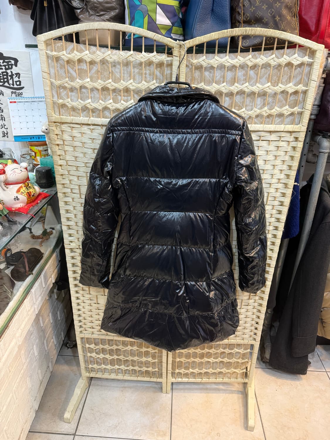 40/55 정품프라다 나일론 유광패딩 팝니다 상품이미지8