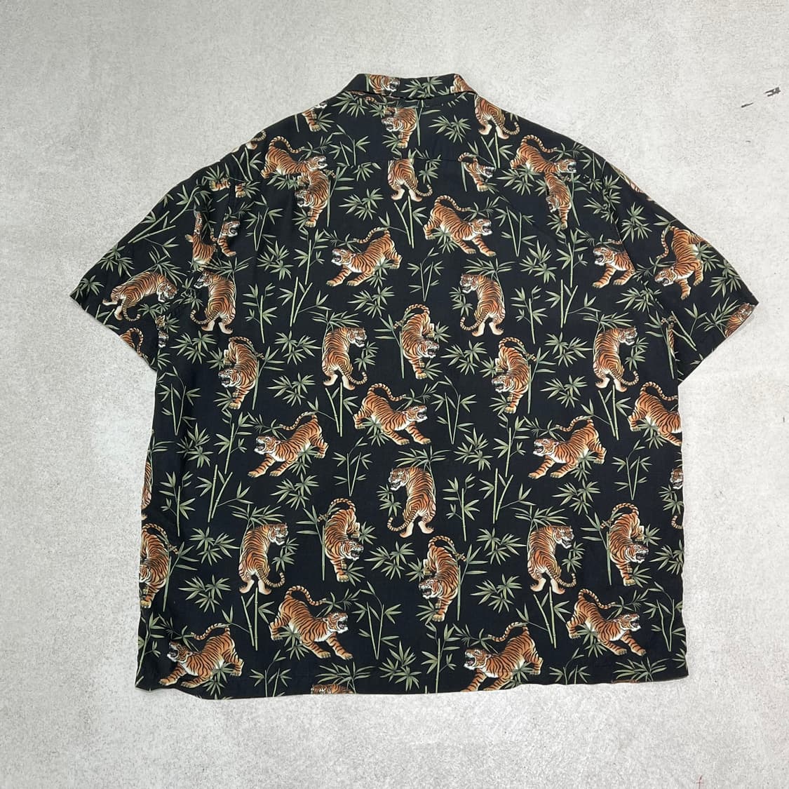 아웃스탠딩 타이거패턴 반팔셔츠 s10440 상품이미지2