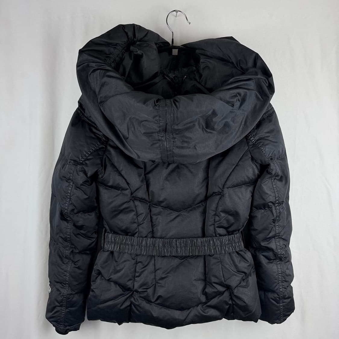 (85) 노스페이스 우먼스 550필 구스다운 숏 패딩 매트블랙 상품이미지7