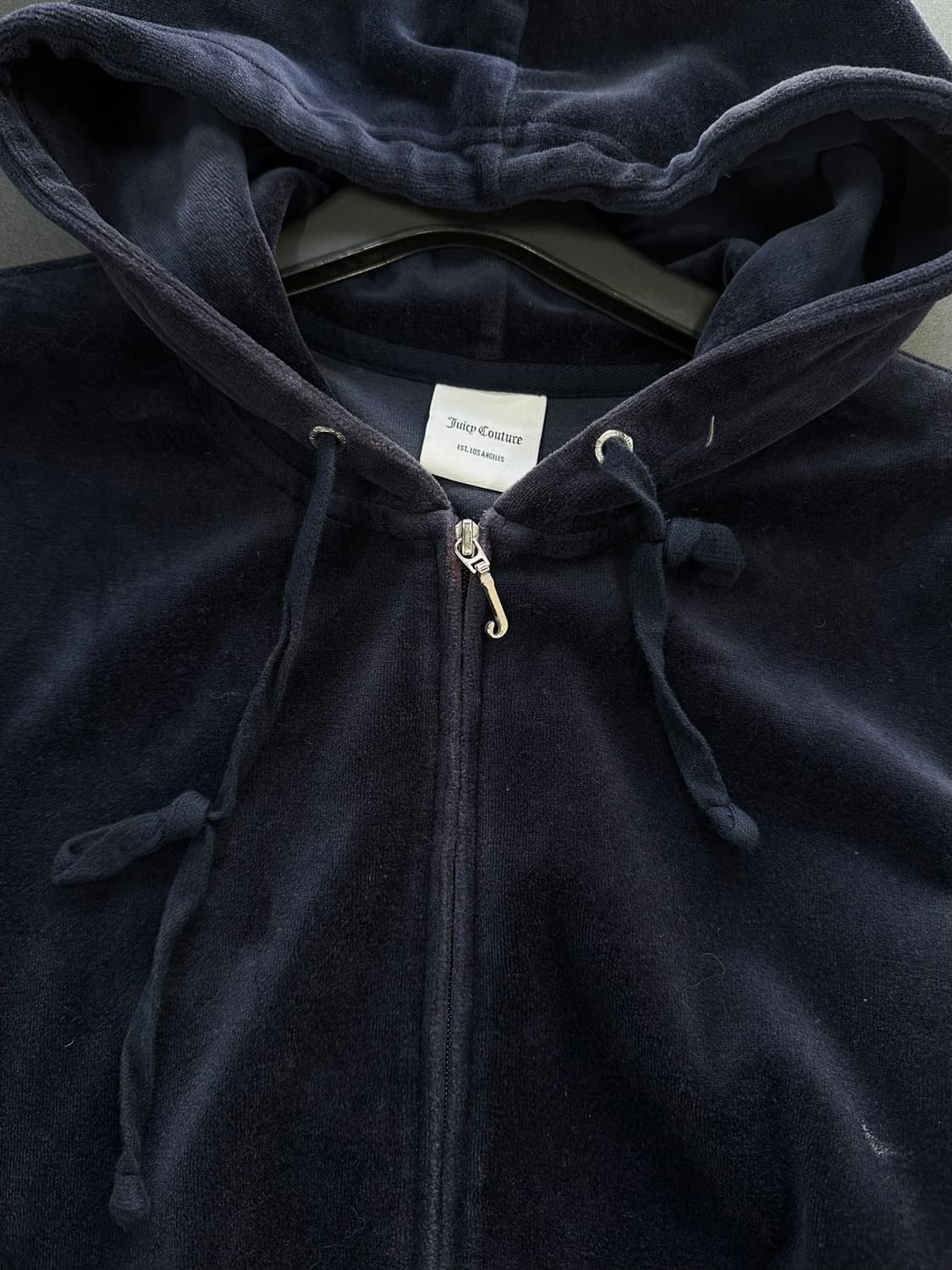 쥬시꾸뛰르 컬러큐빅 벨루어 후드집업 상품이미지7