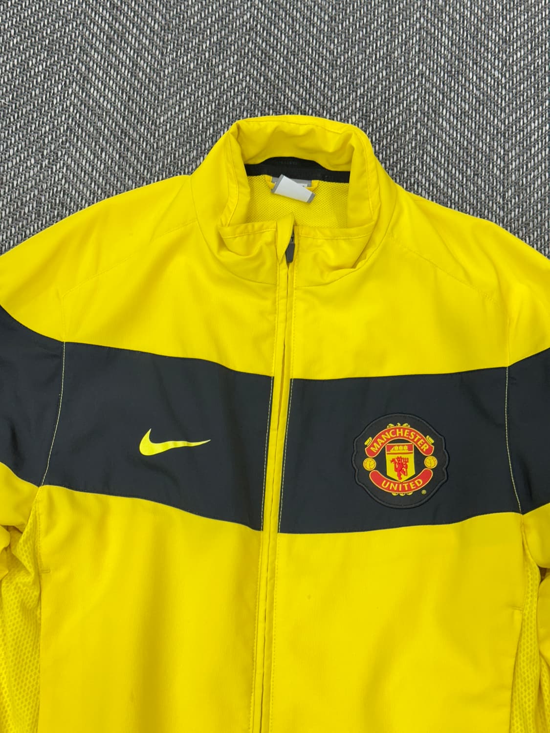 나이키 맨유 트랙재킷 상품이미지3