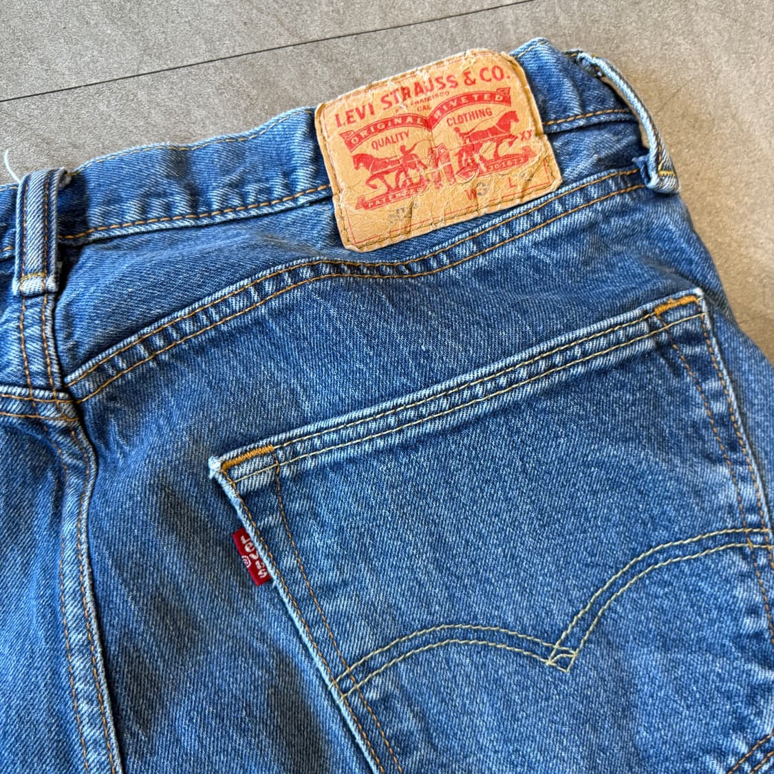 리바이스 정품 오리지널 바지 501 데님 팬츠 상품이미지10